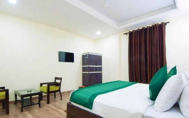 Hotel White and Blue by OPO Rooms