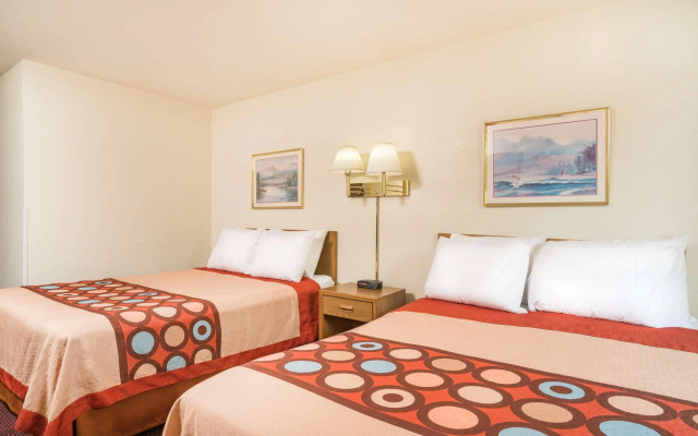 AmericInn by Wyndham Tomahawk