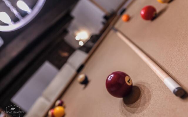 BIG Bear Gambrel #2066