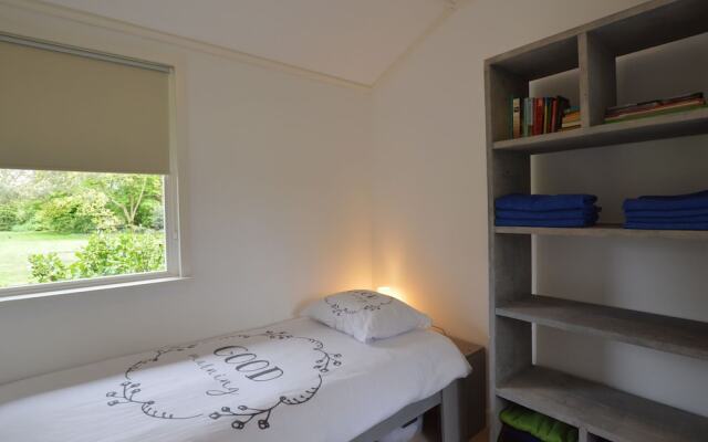 Cozy Holiday Home In Moergestel With Garden