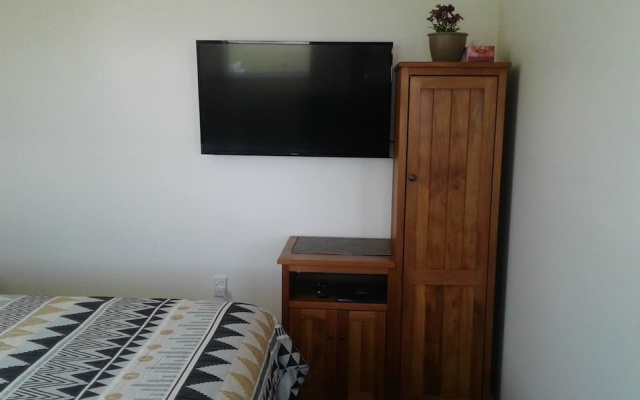 Sunset Accommodation – Guest Rooms – Charleston