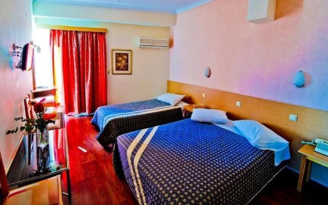 Adonis City Hotel
