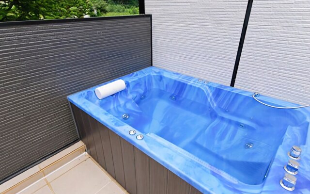 Hongcheon You, I and We Pension