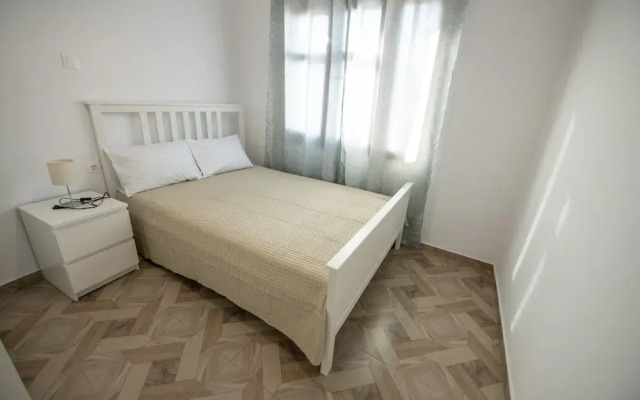 Lovely 1-bedroom Flat In Skopelos