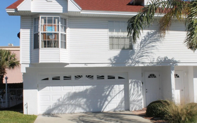 Vista Cove 1 Apartment