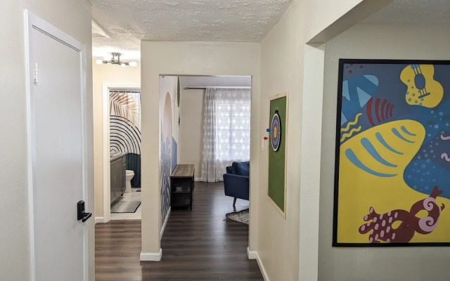 Vibrant Getaway Say Hello to the Best of Houston
