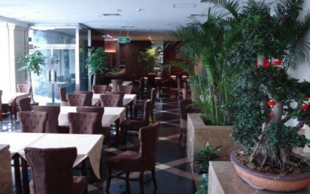 Beijing Bao Lin Xuan Hotel