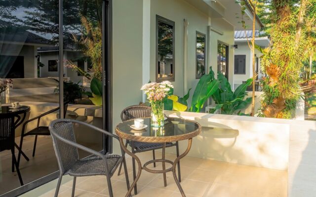 Isara Nai Yang Resort