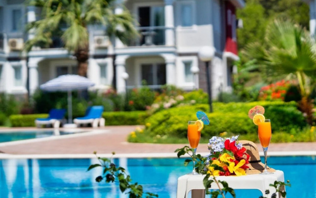 Sea Heaven Legend Apartments