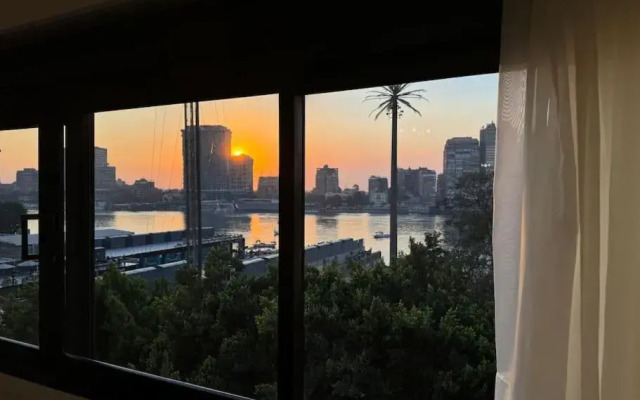 Heart of Cairo Studio with Exceptional Nile View