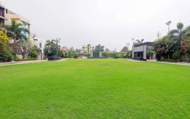 Restr Inn Manish Nagar