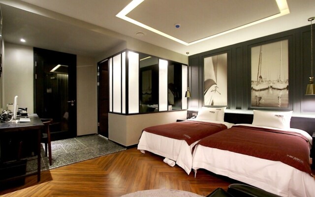 Busan Gwangalli 2 Heaven Hotel