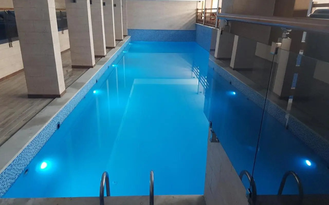 Ogi & Una Premijer 42