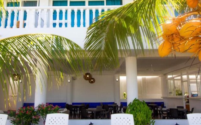 Emblema Playa Manzanillo Hotel and Spa