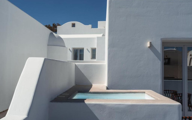 Oikos Santorini Living Concept