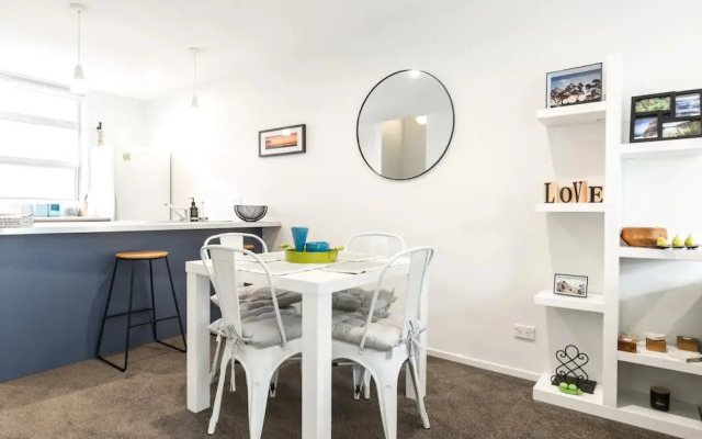 3 Bedroom Modern Townhouse in the Heart of Auckland