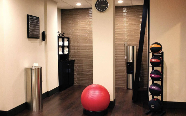 DoubleTree by Hilton Boston - Downtown