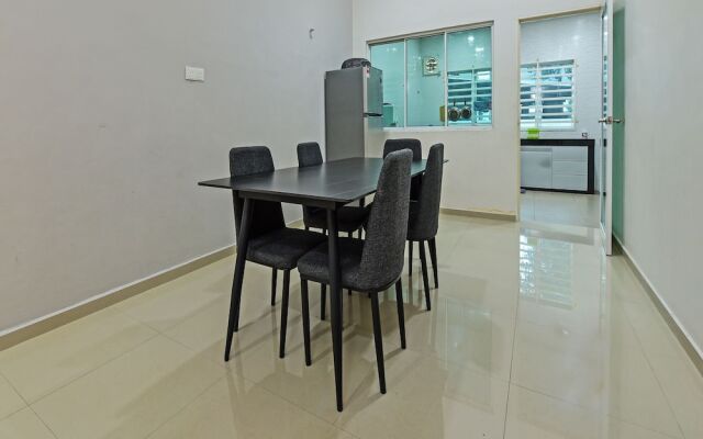 OYO Home 90584 Dz Homestay Bukit