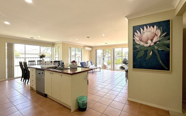 Boardwalk House by GoodLive
