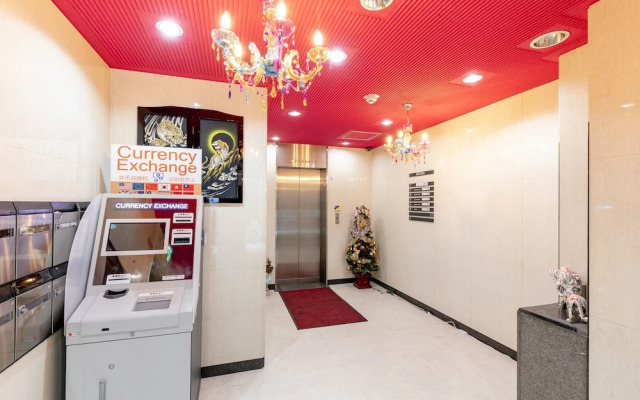 Nikko Inn Minamisenba - Hostel