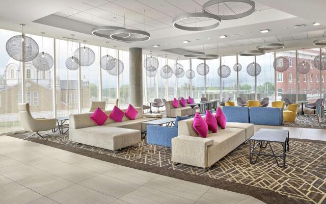 DoubleTree by Hilton Edmonton Downtown