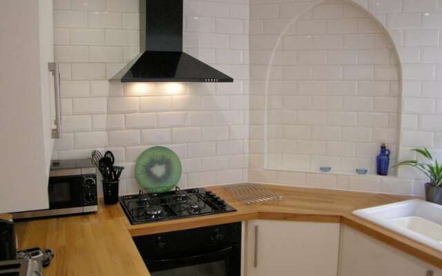 Clareston Road 8