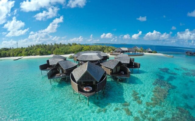 Lily Beach Resort & Spa 