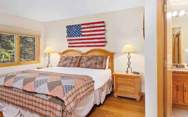 Townsend Place A205 2 Bedroom Condo by Redawning