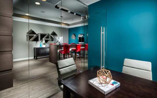 Global Luxury Suites at Koreatown