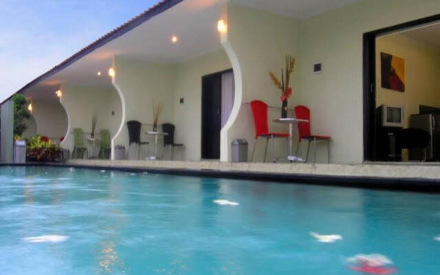 Drupadi Studio Apartments