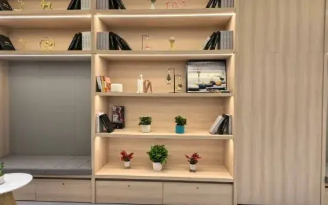 Star Seasons Hotel (Guangzhou Baiyun Railway Station Sanyuanli Avenue)