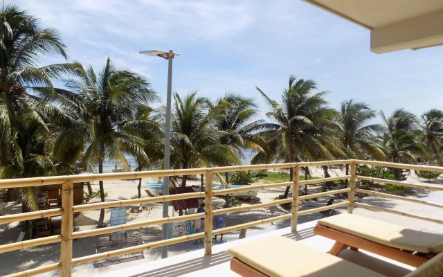 Noah Beach Hotel & Suites