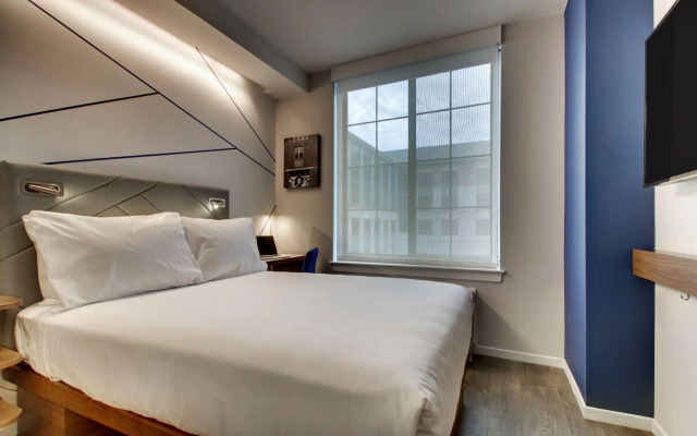 Pod DC Hotel