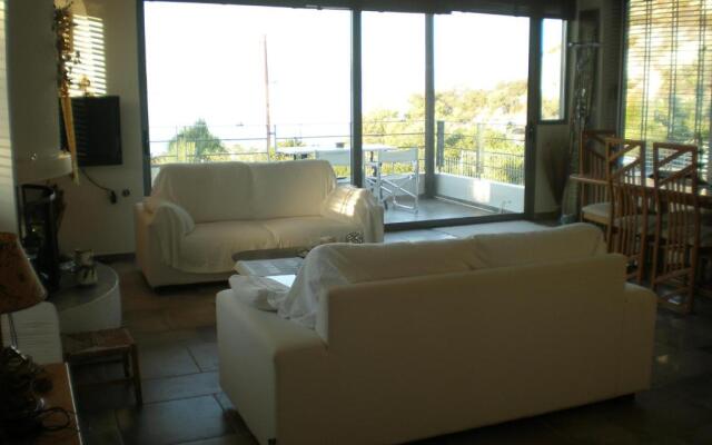 Marvelous house by the sea