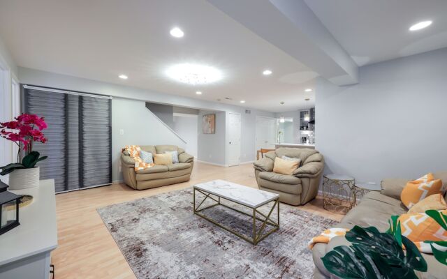Cozy Herndon Home Near Wineries!