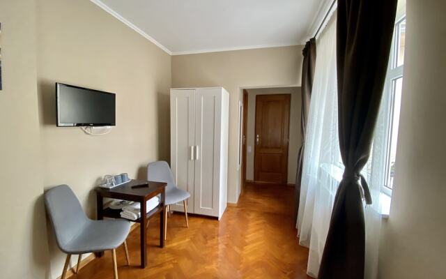 Johann Gott Suite