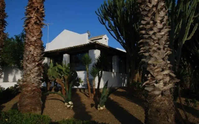 The Holiday and Art Seahorse House - Tenuta alle Due Querce
