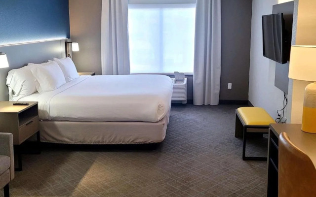 Comfort Inn & Suites Arlington Heights