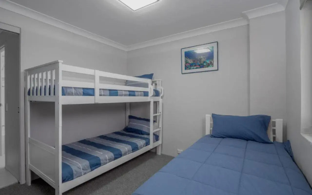 Chiswell Place Unit 7, 31 Warne Tce