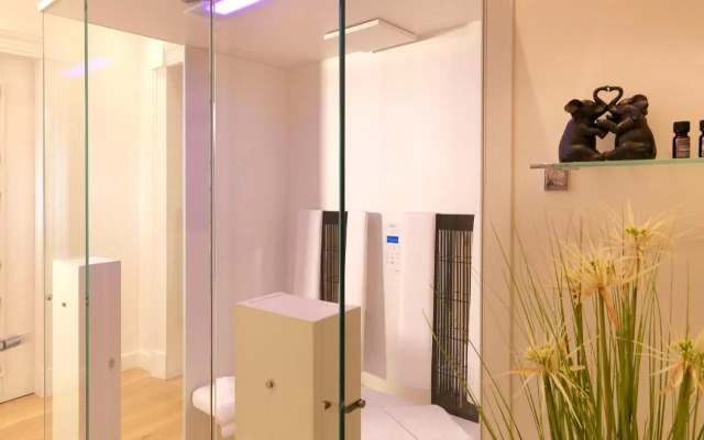 Waterview Cloud - a16737