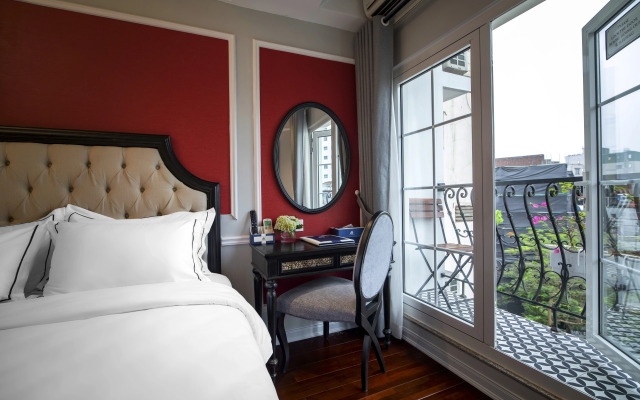 Acoustic Hotel & Spa