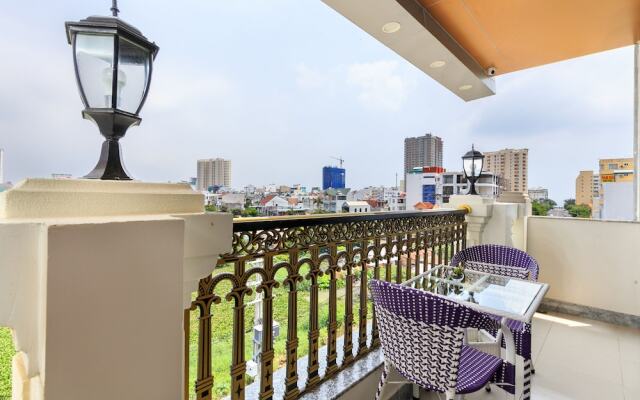 Camy Hotel by OYO Rooms