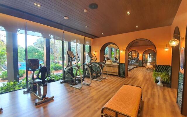 2BR Designer's villa at La Habana Huahin