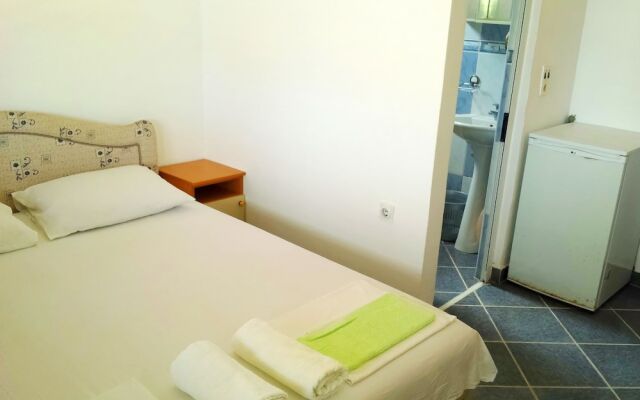 Doni Apartments
