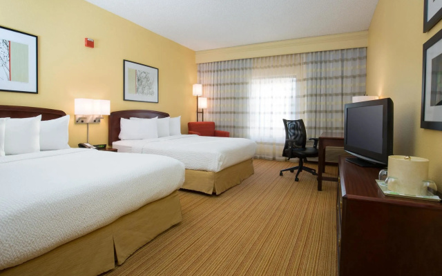 Courtyard by Marriott Roseville