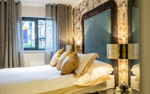 5 London Mews
