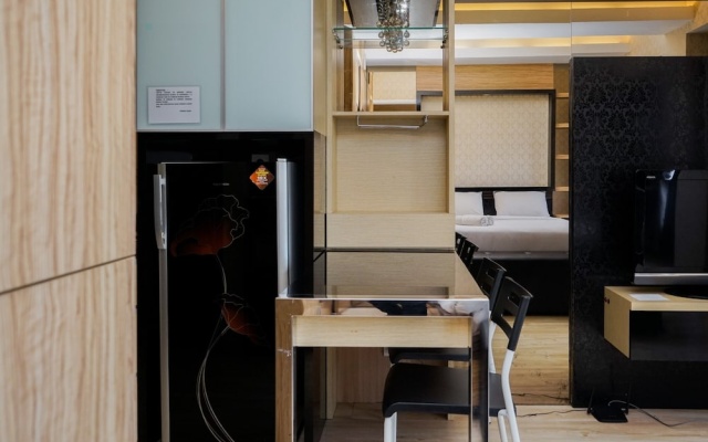 Cozy 1BR Scientia Residence Apartment near Summarecon Mall Gading Serpong By Travelio – Guest Rooms – Legok
