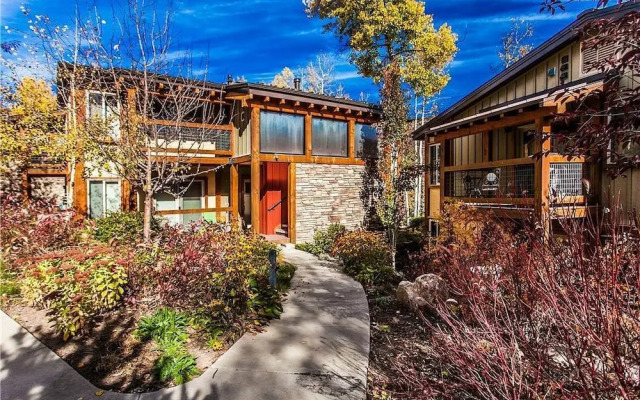 Willows B3 - 2 Bedrooms Condo