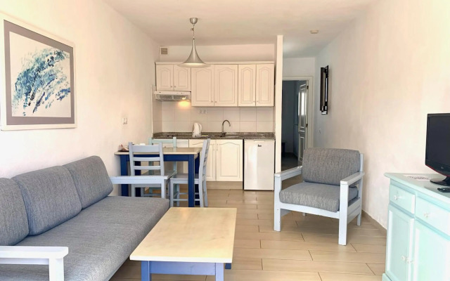 Apartamentos Los Tulipanes