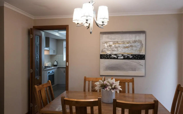 Glenelg North " Home Away From Home"